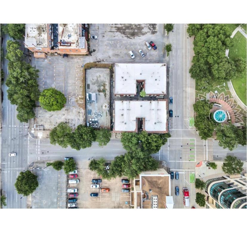 Cozy Downtown Studio By Toyota Center Houston Bagian luar foto